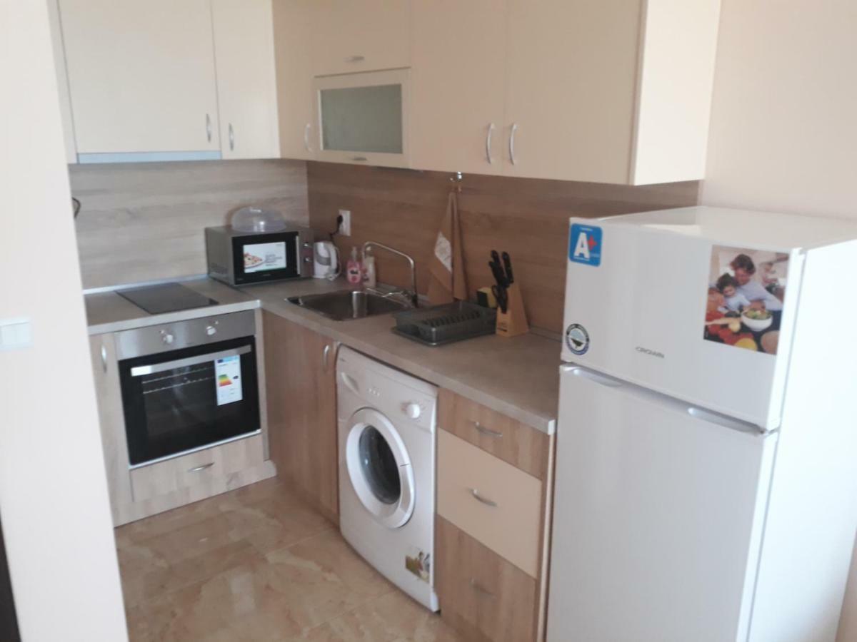 Таня 11 Apartment Pomorie Luaran gambar